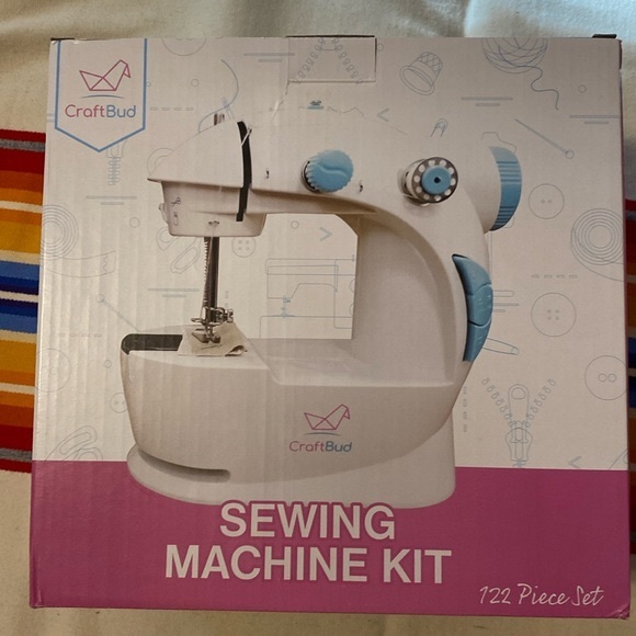 Craft Bud Mini Portable Sewing Machine Kit for Beginners (122 Pieces) - Picture 1 of 10